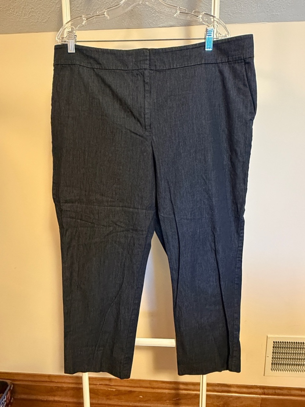 Ann Taylor Signature flat front cotton blend lightweight crop pants -Sz 16 BLUE